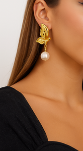 Eternal Flower Pearl Drop Dangle 18K Earrings - Gold